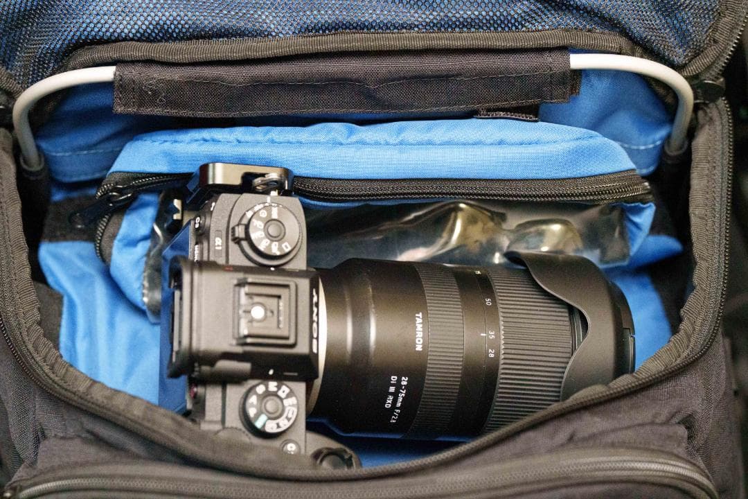 Burton カメラバッグ