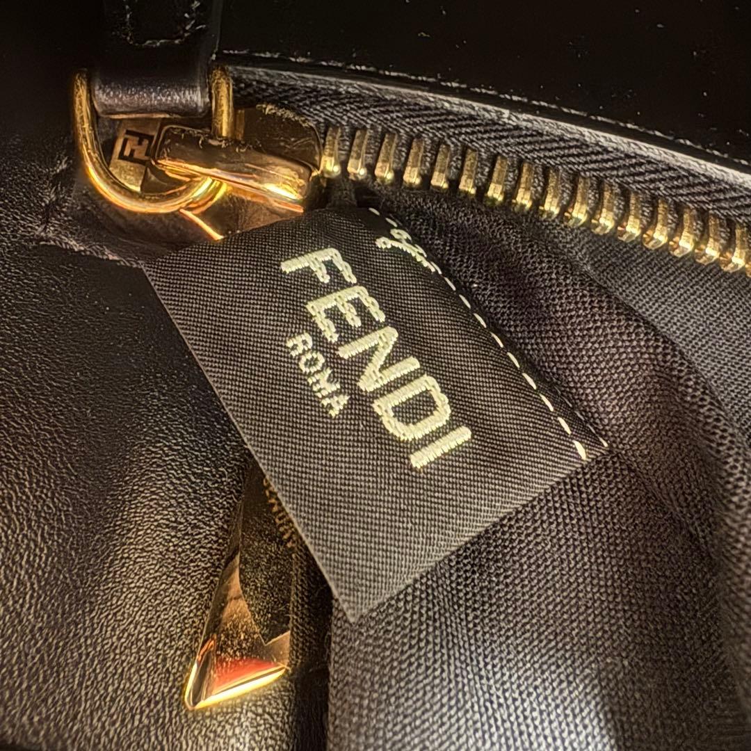 FENDI フェンディ ピーカブー レギュラー レザー 2way モンスター