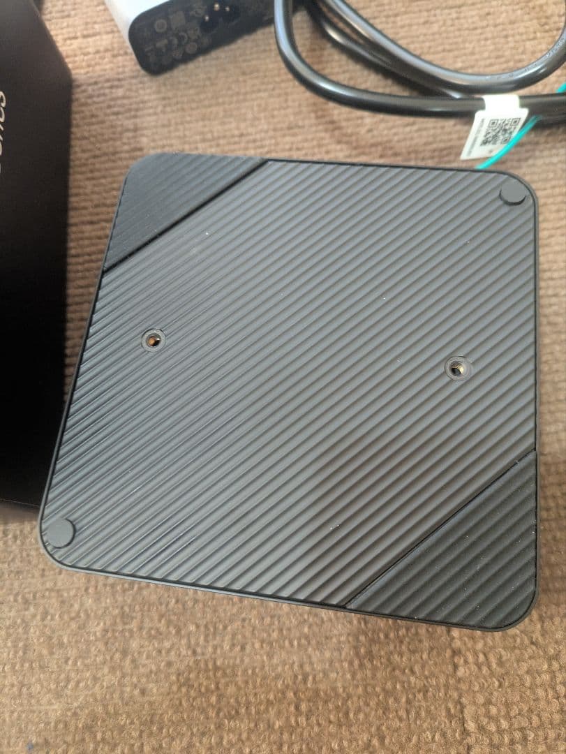 ミニPC minisforum UM773Lite