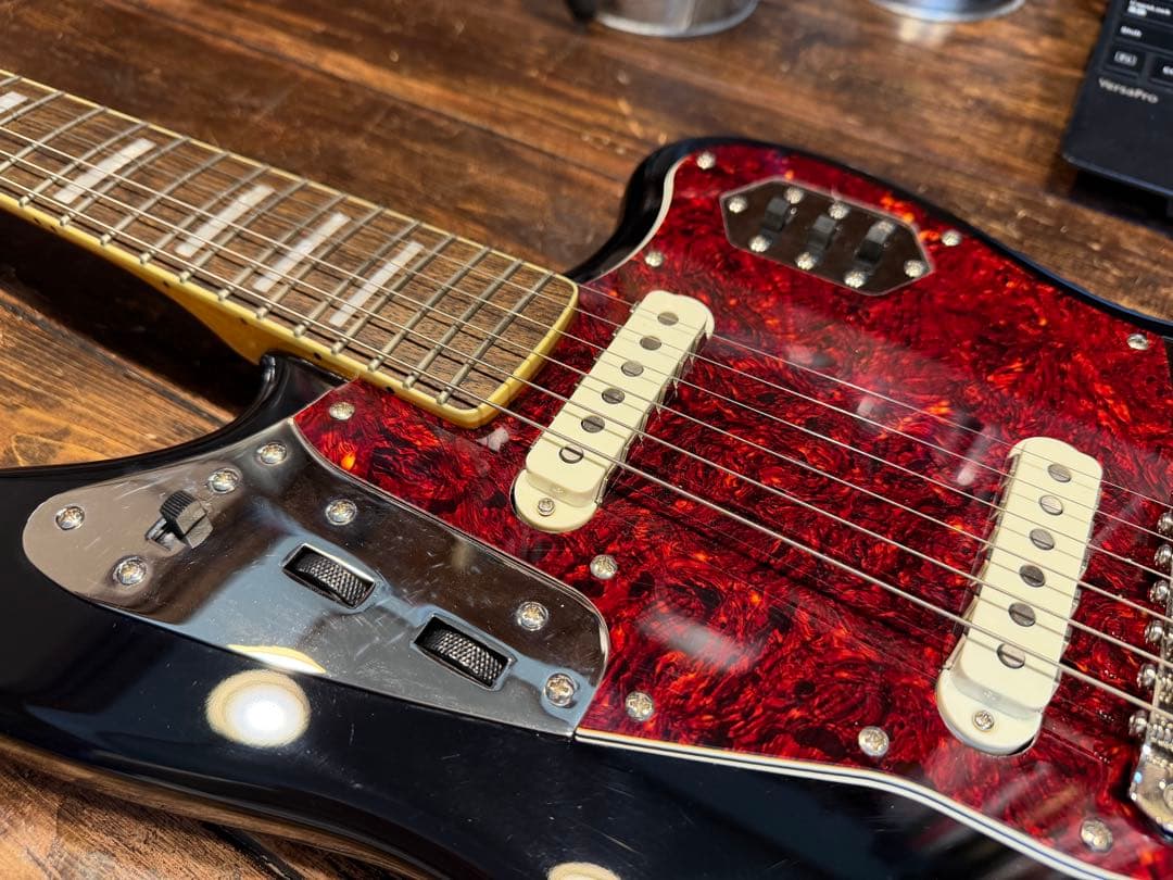 美品　Squier Jaguar Classic Vibe '70s