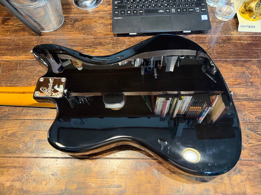 美品　Squier Jaguar Classic Vibe '70s