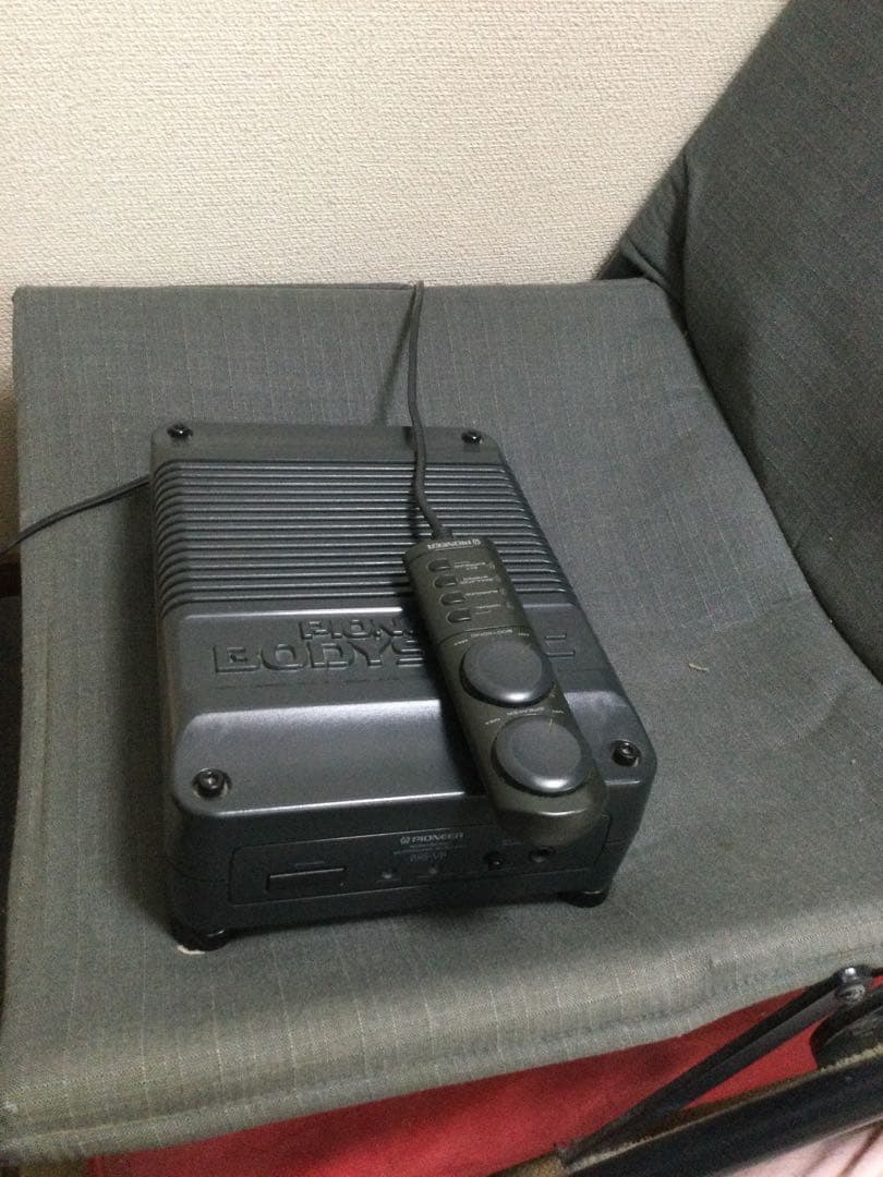 パイオニア　ボディソニック　BSSーV8