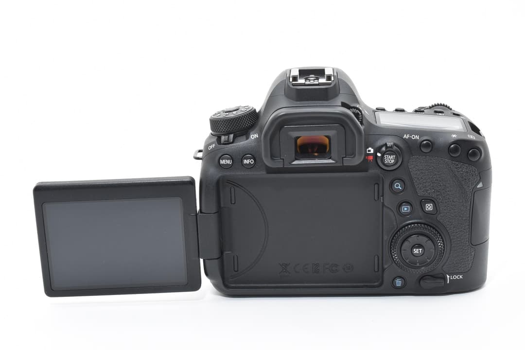 Canon EOS 6D Mark II ボディ 0171