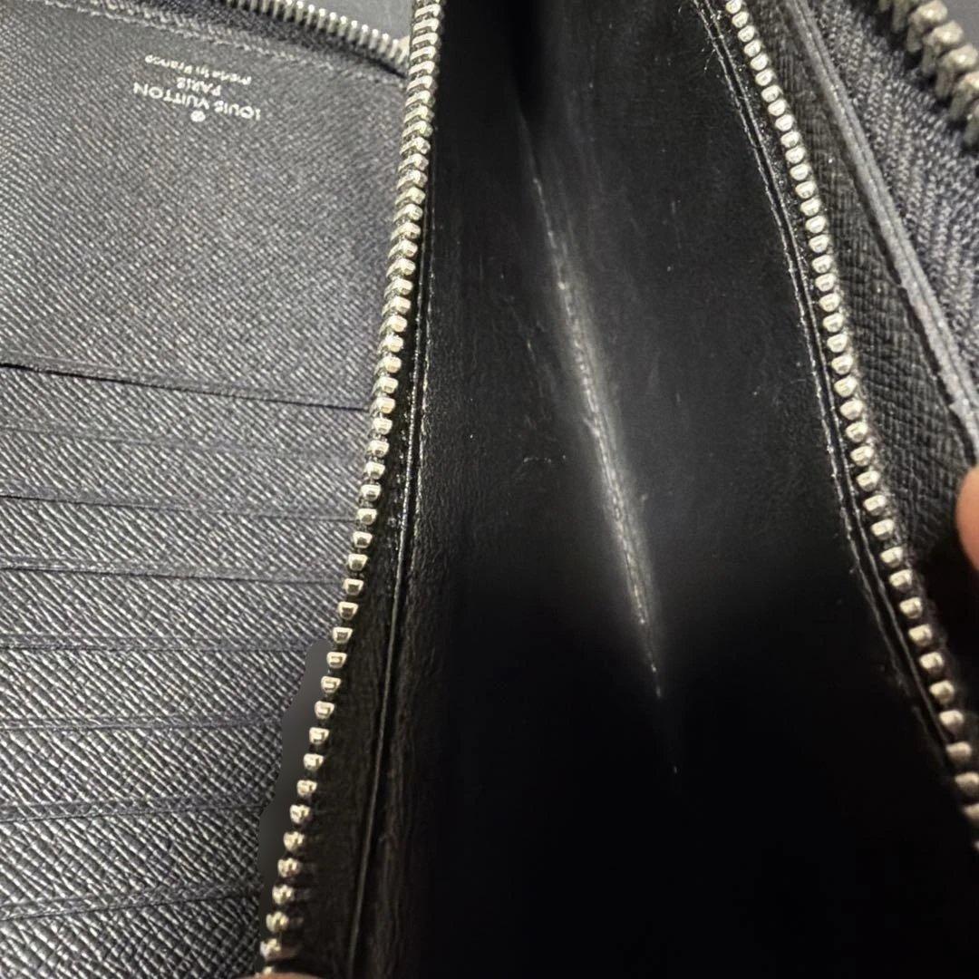 Louis Vuitton エピレザー 長財布 シルバー