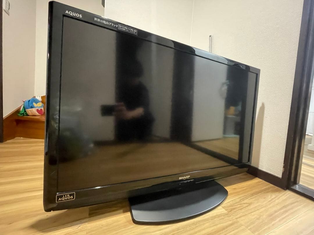 SHARP AQUOS 40型液晶テレビ　LC-40V5