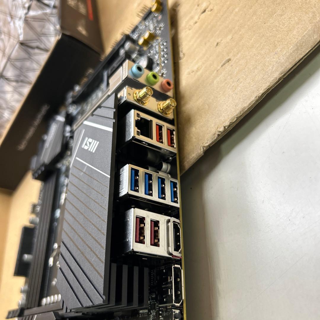 MSI マザーボード PRO B650M-A WiFi Socket AM5