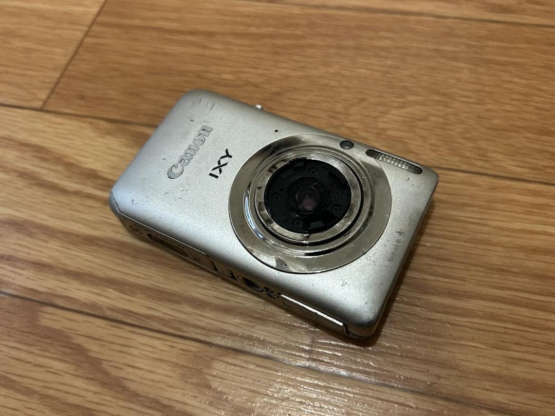 Canon IXY 210F キャノン コンパクトカメラ ジャンク