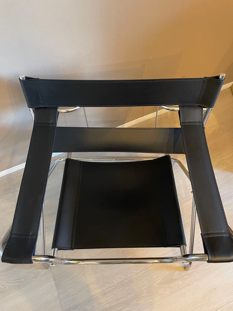 リプロダクト ワシリーチェア 折りたたみ式 デザイナーズチェア レザー ブラック