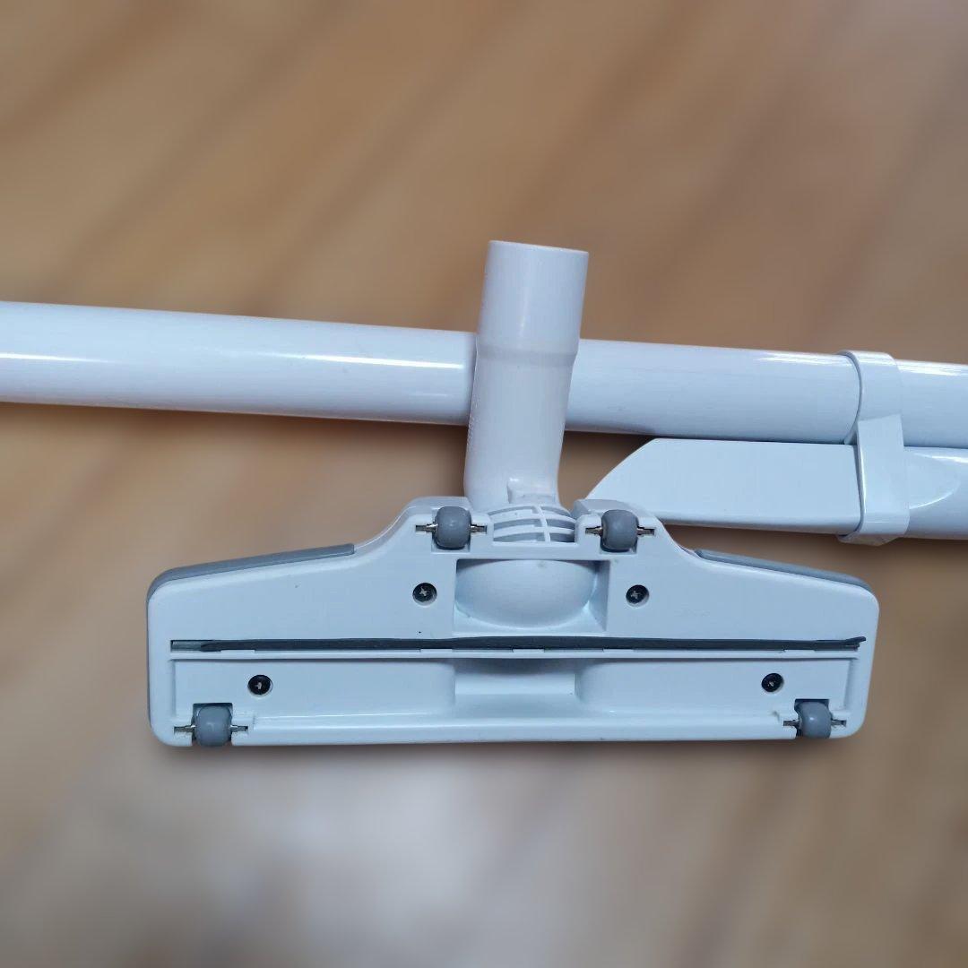 マキタ10.8V充電式クリーナCL108FD純正バッテリー、充電器付