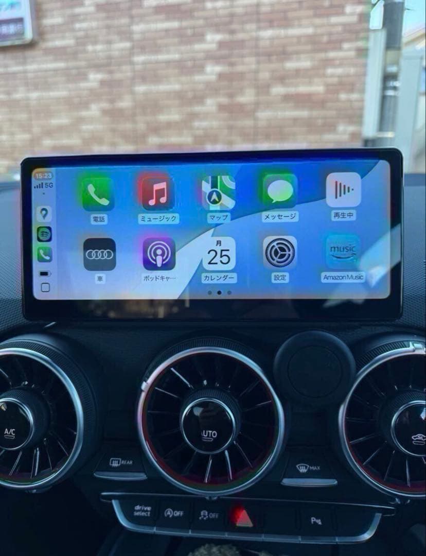 数量限定、AUDI TT（8S）専用モニターステー　非売品（艶消し黒塗装済み）