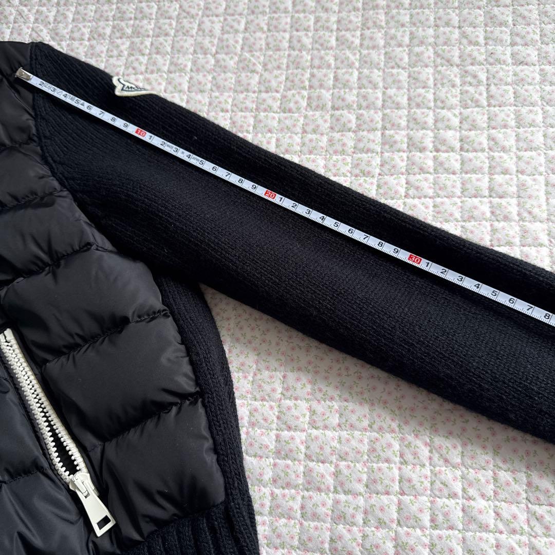 MONCLER ダウンジャケット ブラック　aaです