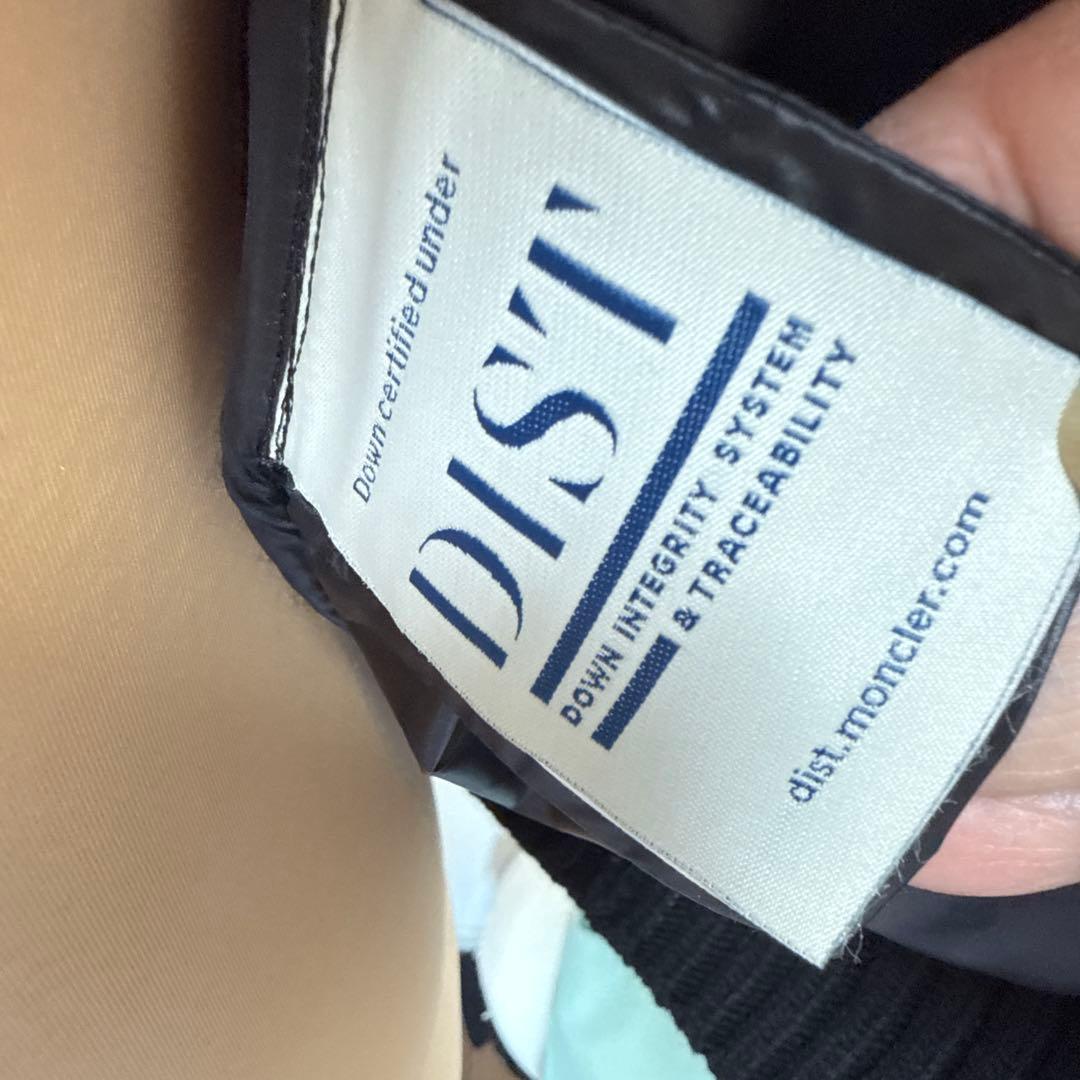 MONCLER ダウンジャケット ブラック　aaです