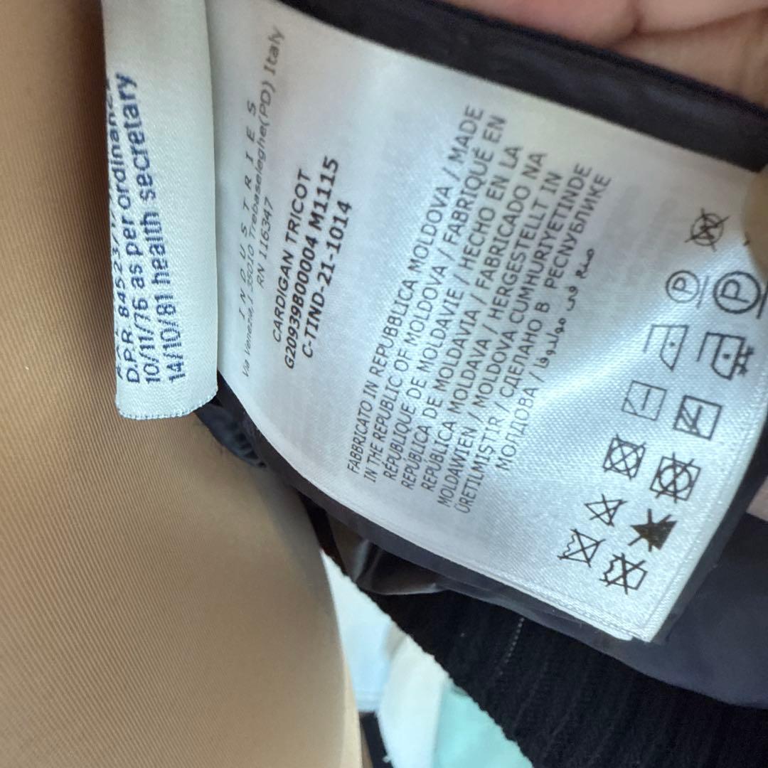 MONCLER ダウンジャケット ブラック　aaです