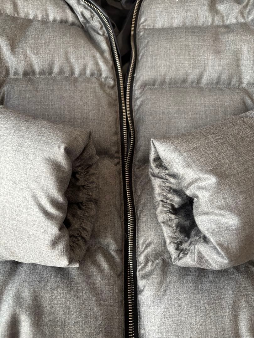 DUVETICA ウール　フード付きダウンジャケット　size40