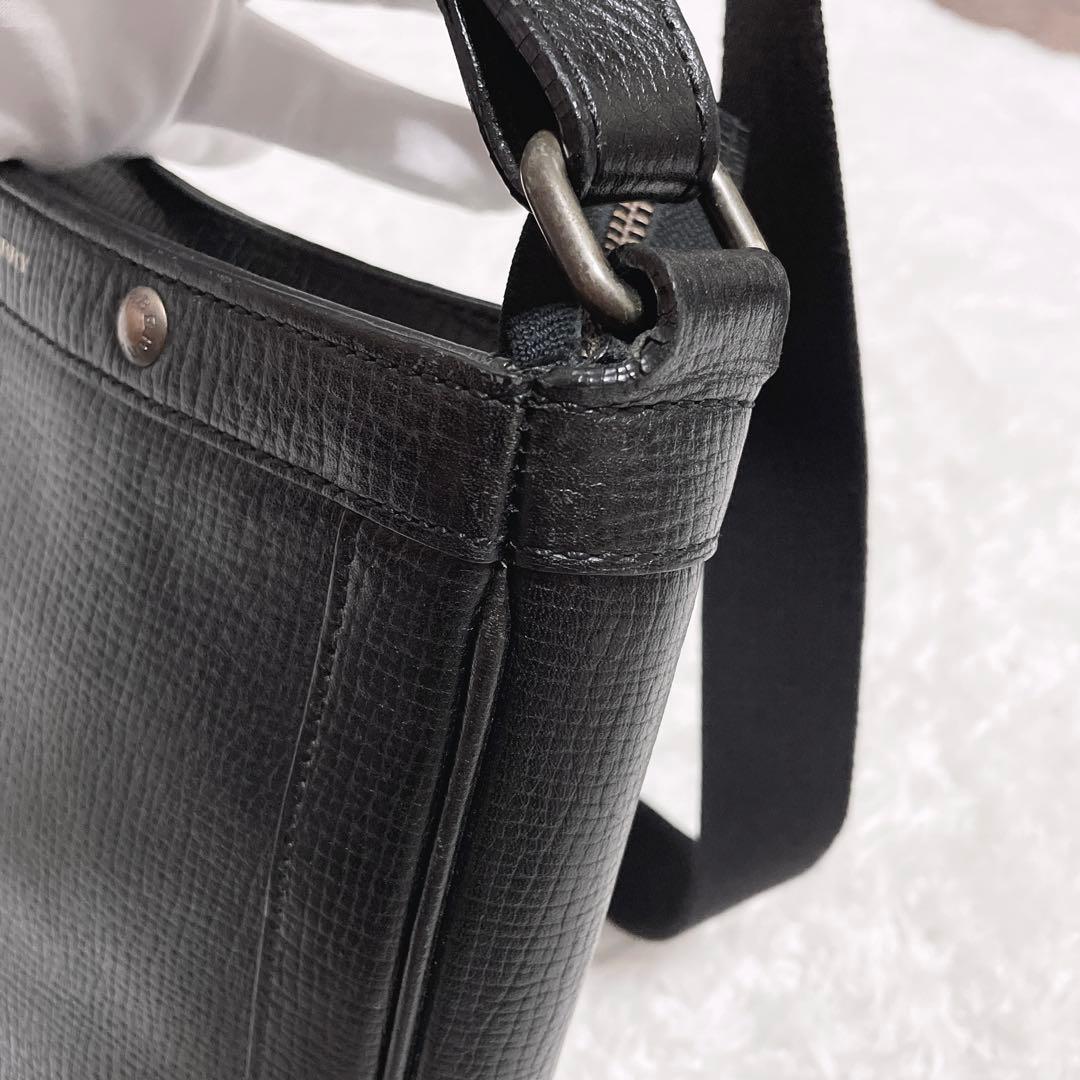 バーバリー☆クロスボディ ショルダーバッグ ブラック メンズ