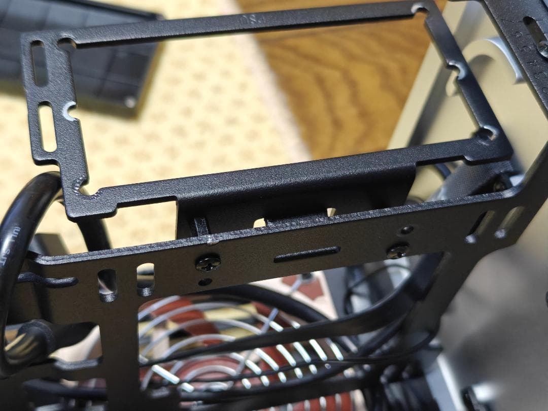 PCケース(自作PC用) Fractal Design Terra Silver