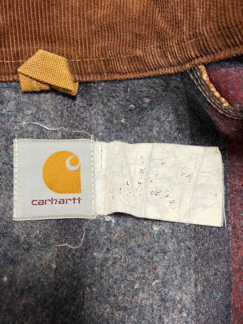 carharttカーハートのデトロイトジャケット　星タグ80s90s