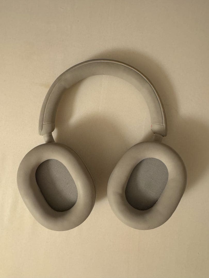 ソニー ワイヤレスノイズキャンセリングステレオヘッドホン WH1000XM5