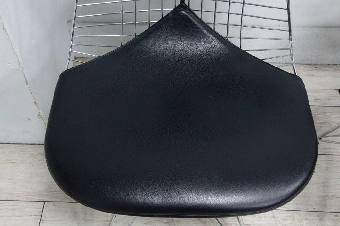 【美品】 HermanMiller Eames Wire Chairs