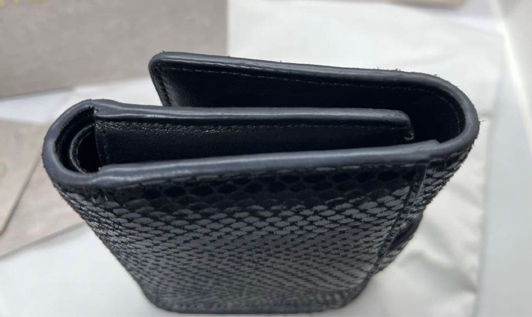 JIMMY CHOO(ジミーチュウ) ブラック 三つ折り財布