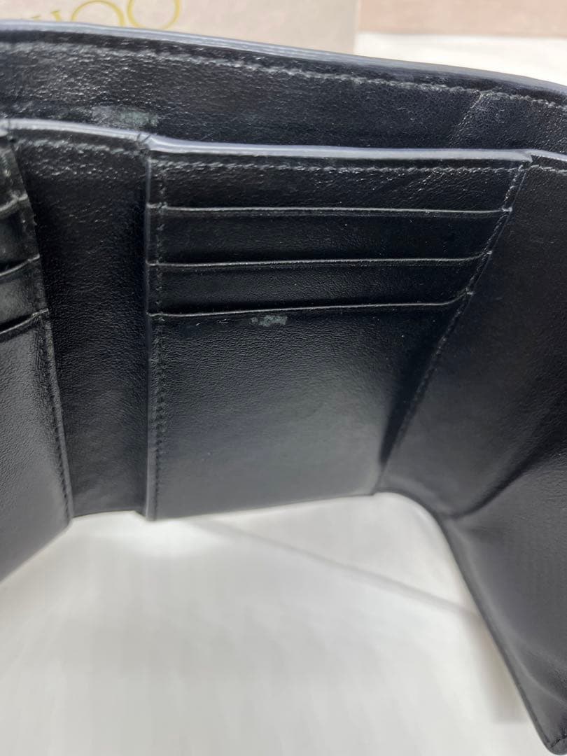 JIMMY CHOO(ジミーチュウ) ブラック 三つ折り財布