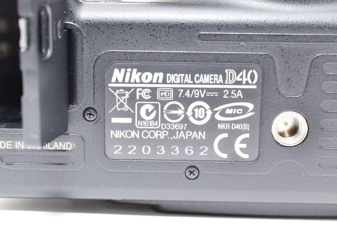 美品✨定番の名機！CCD搭載✨Nikon D40✨シングルレンズセット✨一眼レフ