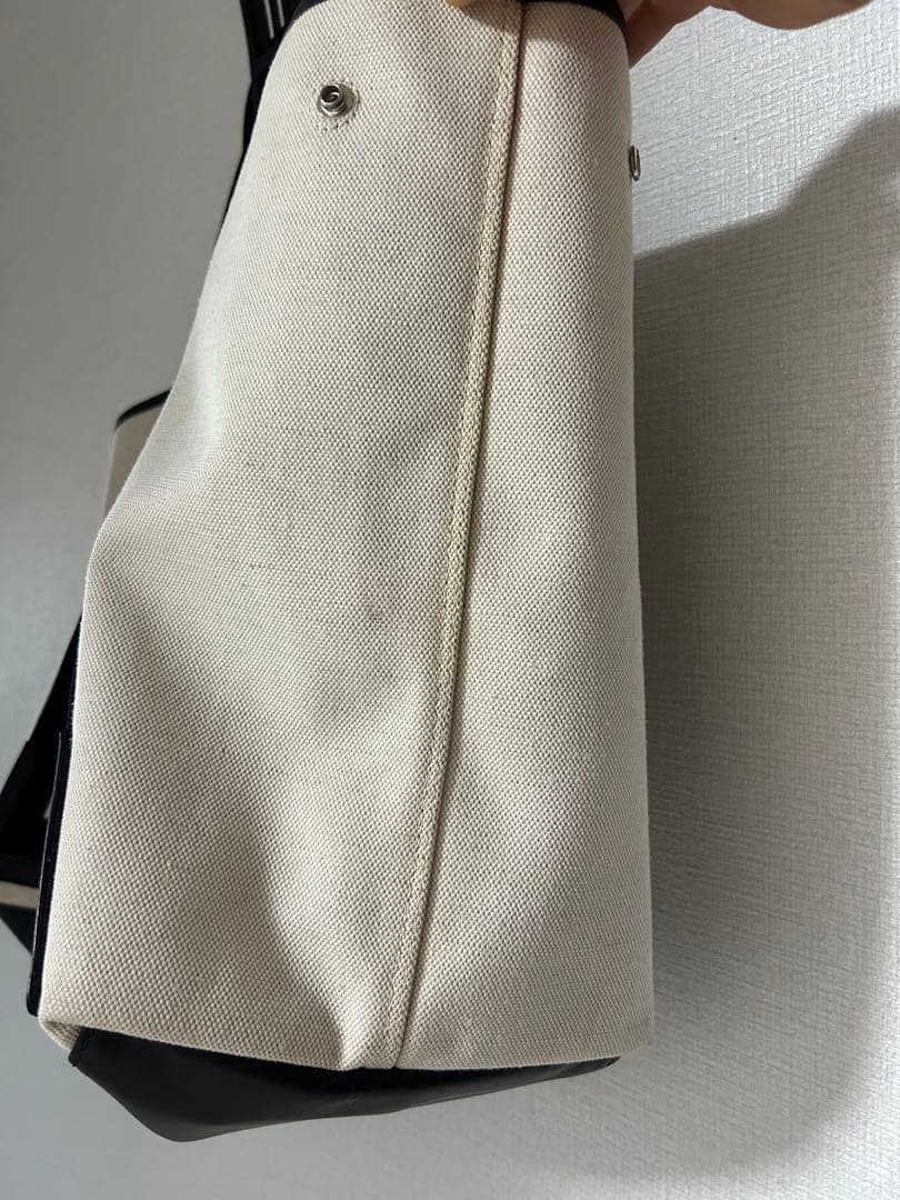 最終セールBALENCIAGAキャンパスMポーチ付き