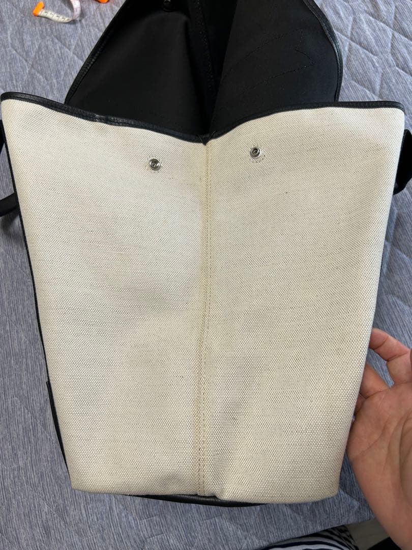 最終セールBALENCIAGAキャンパスMポーチ付き