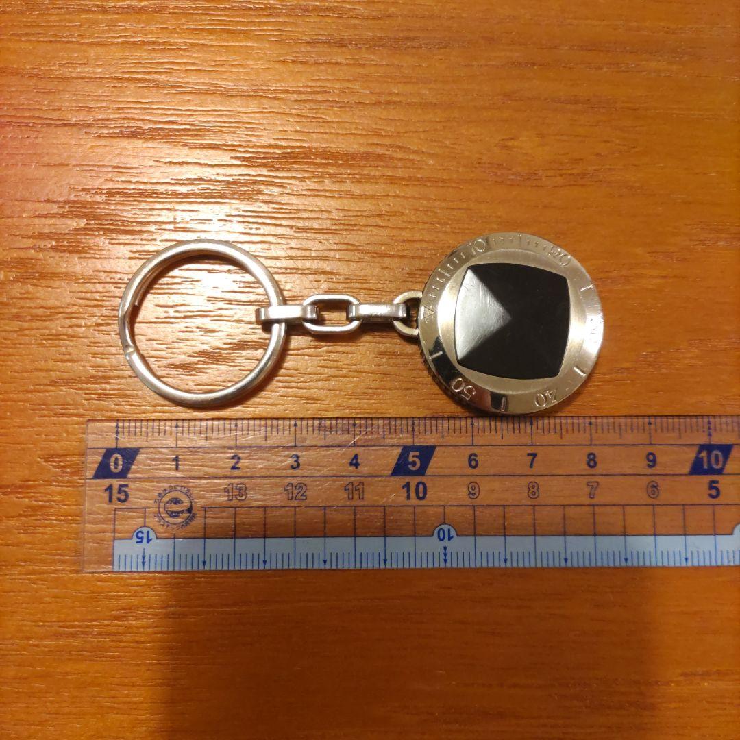 カルティエ パシャ ダイヤルベゼル×ブラックドーム キーホルダー