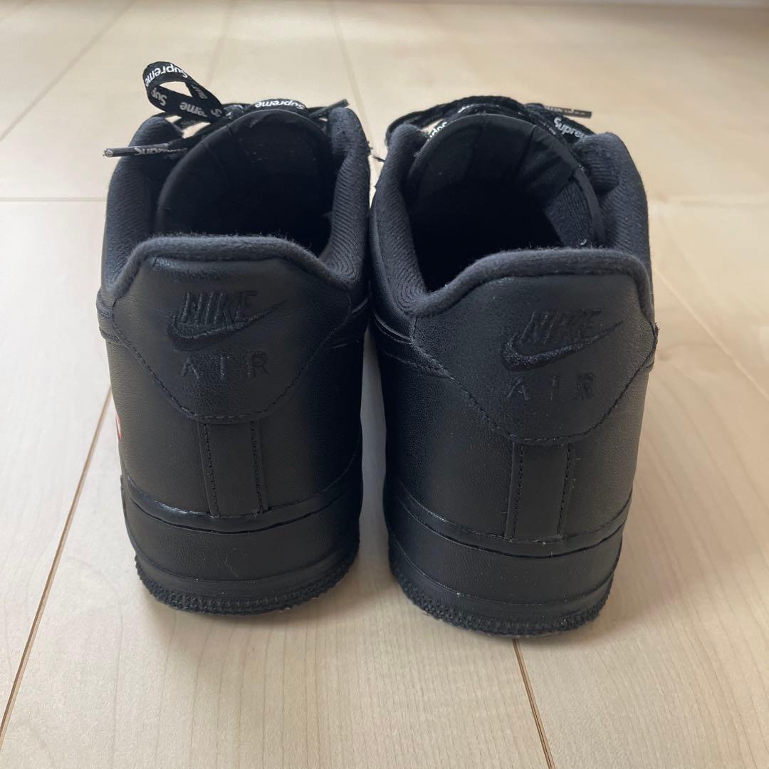 Supreme Nike Air Force 1 ブラック