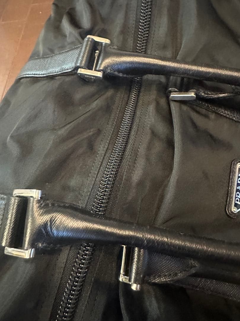 訳ありPrada ボストンバッグ 黒 ナイロン　ダイヤル式南京錠