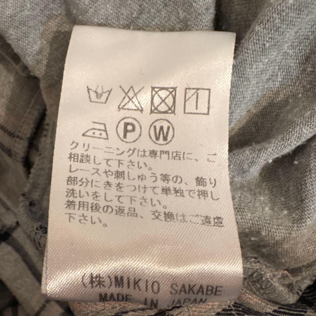 ミキオサカベ　mikiosakabe グレー　半袖ミニワンピース