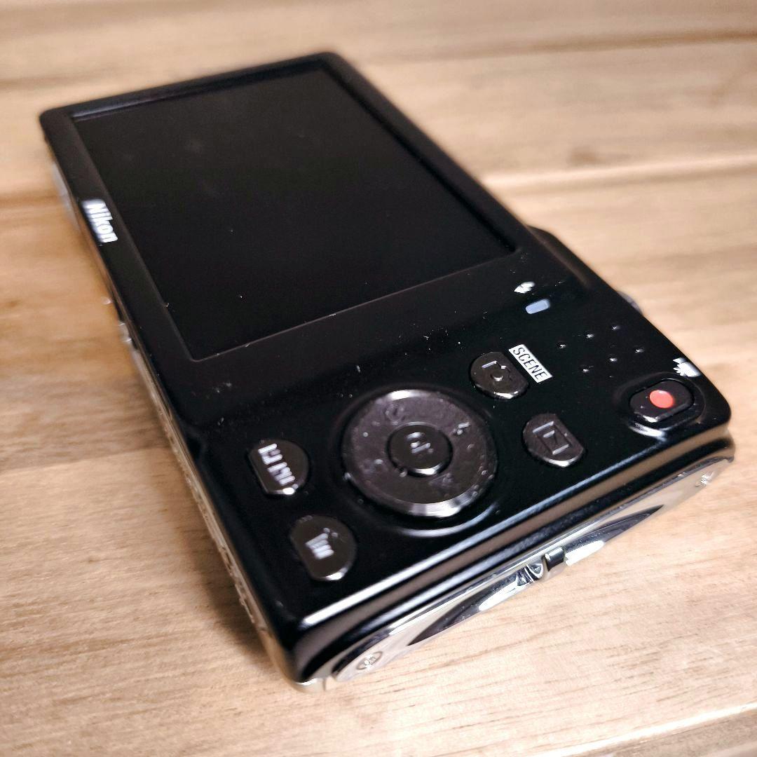 良品　Nikon COOLPIX S3100 シャンパンシルバー　箱　説明書付き