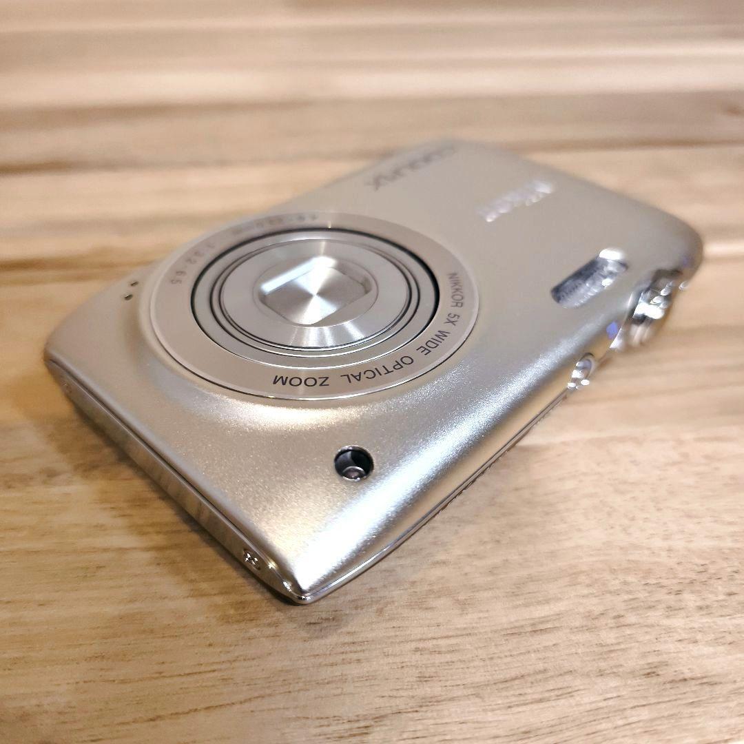 良品　Nikon COOLPIX S3100 シャンパンシルバー　箱　説明書付き
