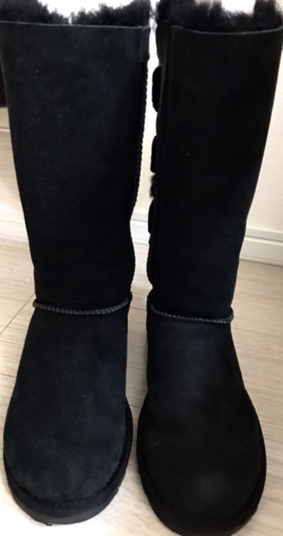 UGGロングブーツ