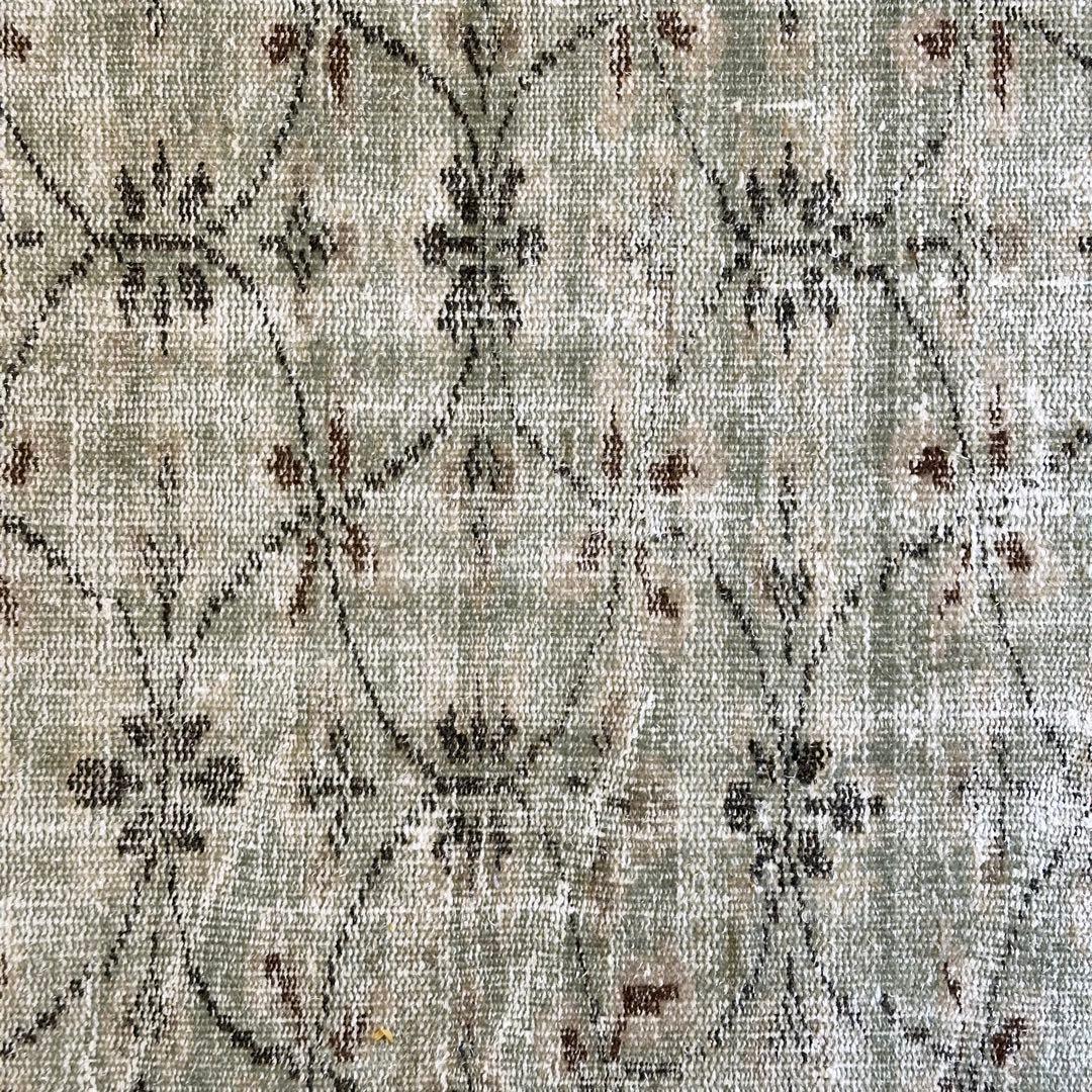 トルコ製ヴィンテージラグ 135×205 ペールグリーン ボタニカル