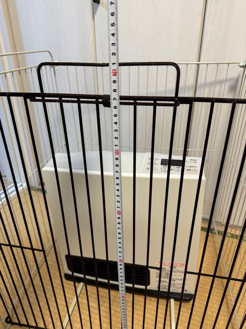 リンナイ　ガスファンヒーター　柵付き