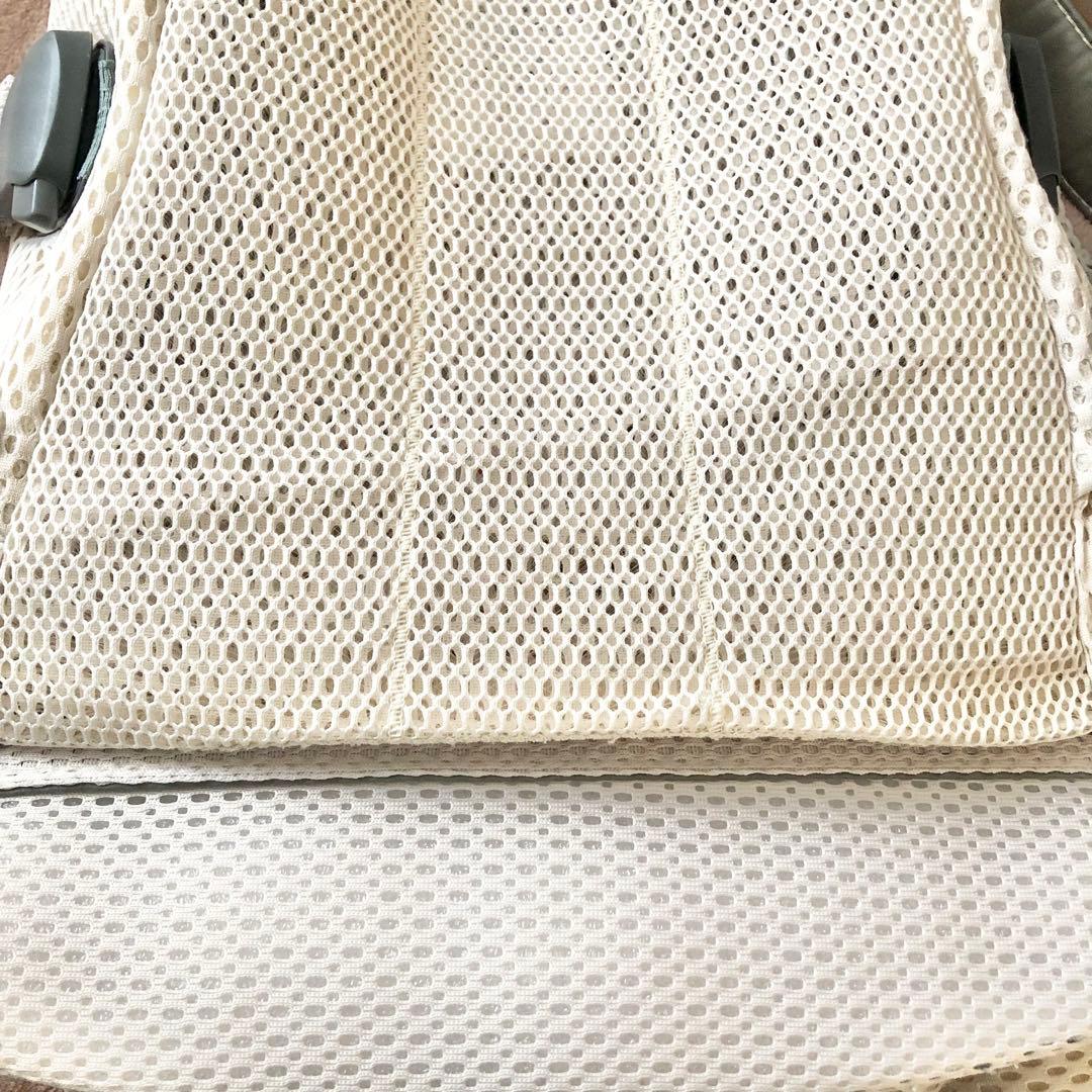 【新品】ベビービョルン ハーモニー クリーム 箱付き 取扱説明書付き 抱っこ紐