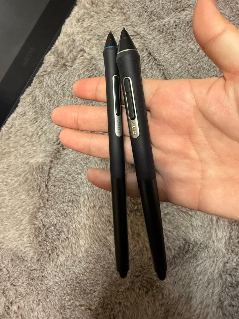 Wacom DTK2260 2021年製