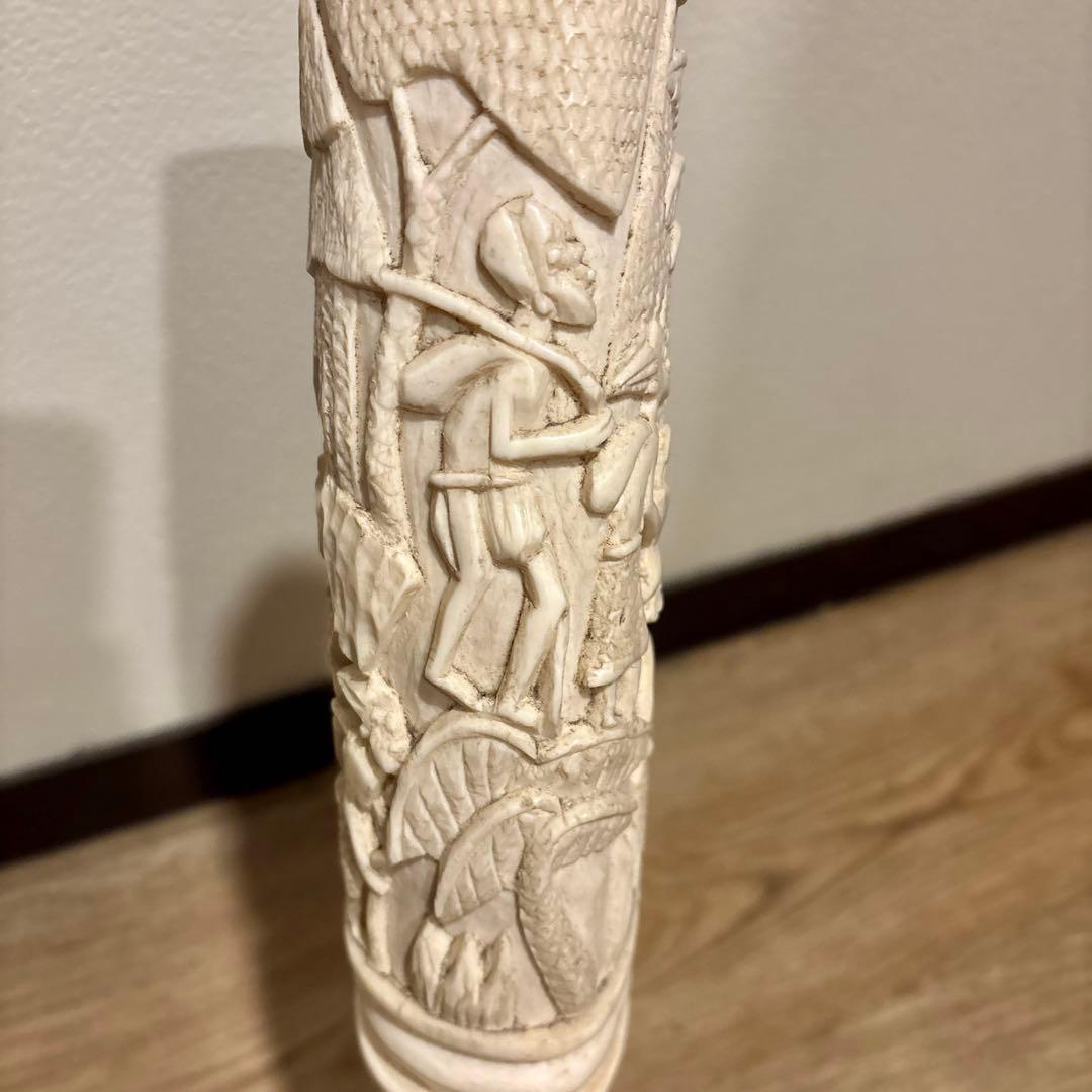 アフリカン アート 彫刻 木製ベース付き