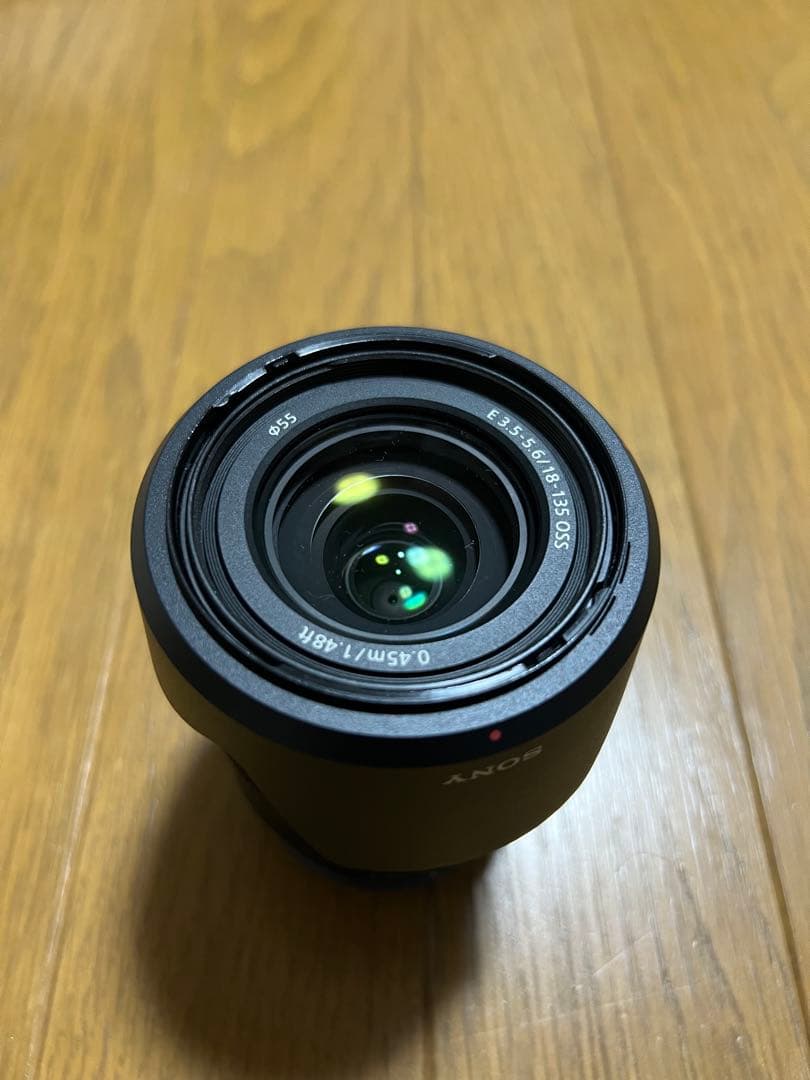Sony E 18-135mm F3.5-5.6 OSS ズームレンズ