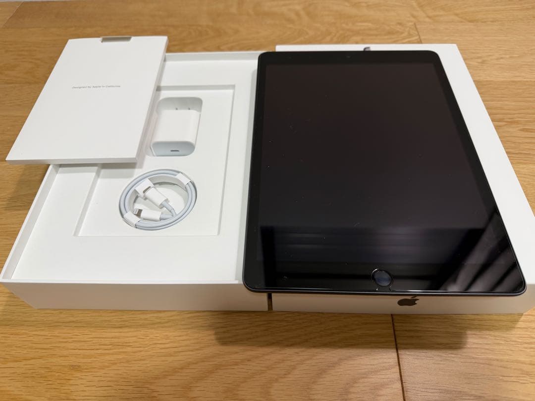 iPad 第9世代 64GB スペースグレイバッテリー98% ケース付き