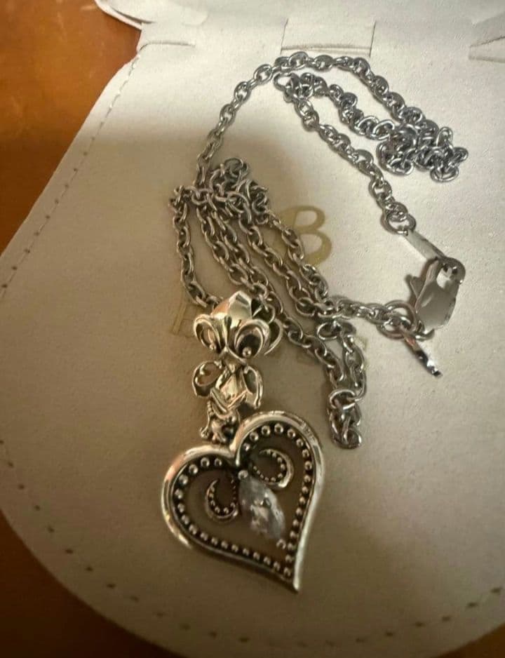 BLESS　ハートネックレス　ホワイトストーン　即完品　ジルコニア　入手困難