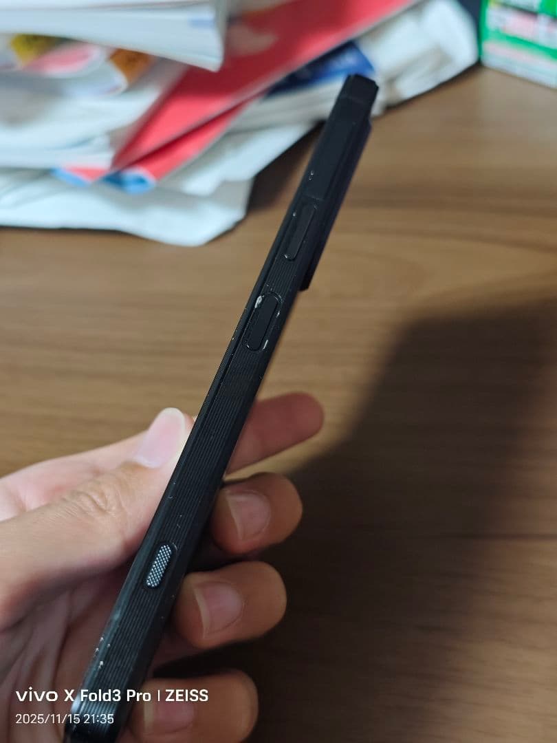 Xperia 1 V au版 256GB