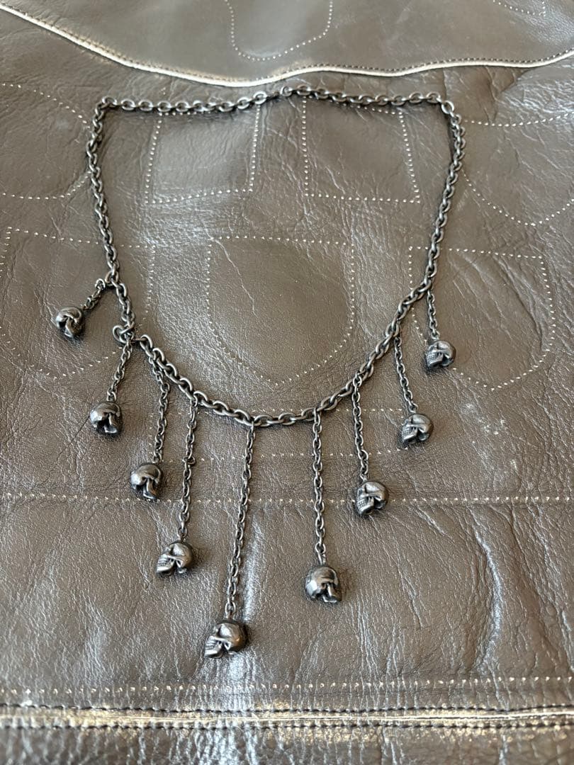 ナンバーナイン ８連 スカル ネックレス