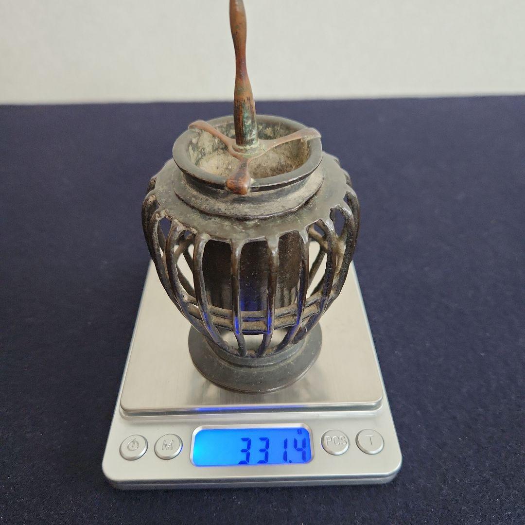 古銅の燭台‥江戸時代‥金工