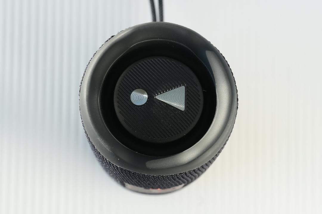 JBL FLIP 6 ワイヤレススピーカー ブラック　箱・ケーブル付き