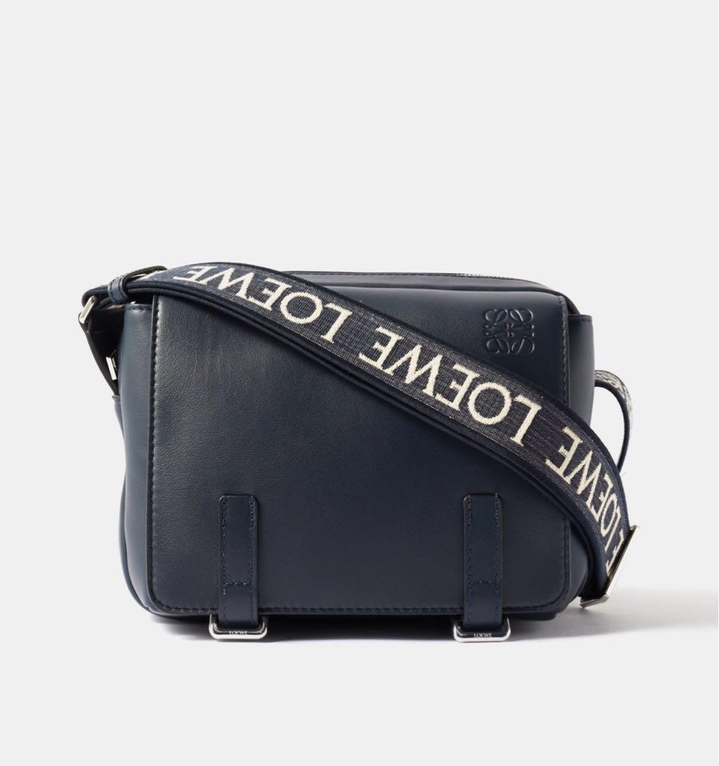 新品未使用　LOEWE ネイビー ショルダーバッグ