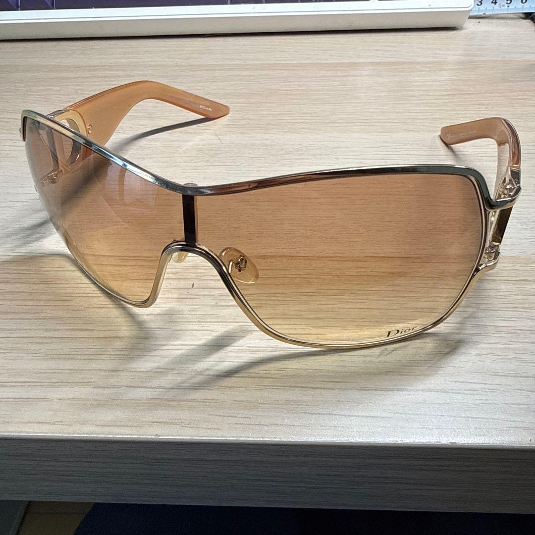 Dior ブラウン サングラス