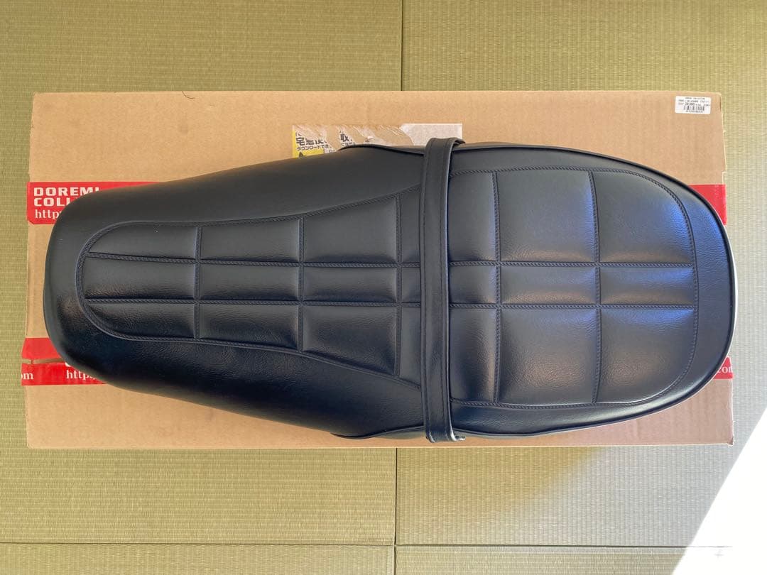 Z900rs ドレミコレクション　シート Z1タイプ　ノーマルカウル用